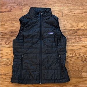 Patagonia black nano puff vest small